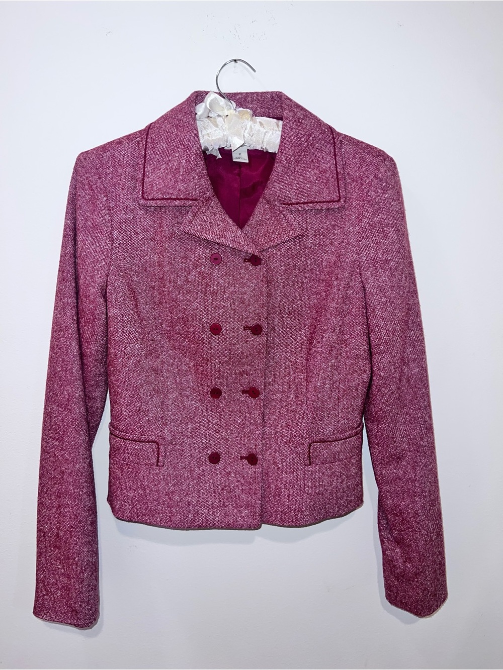 Halogen Red Textured Jacket | size Small